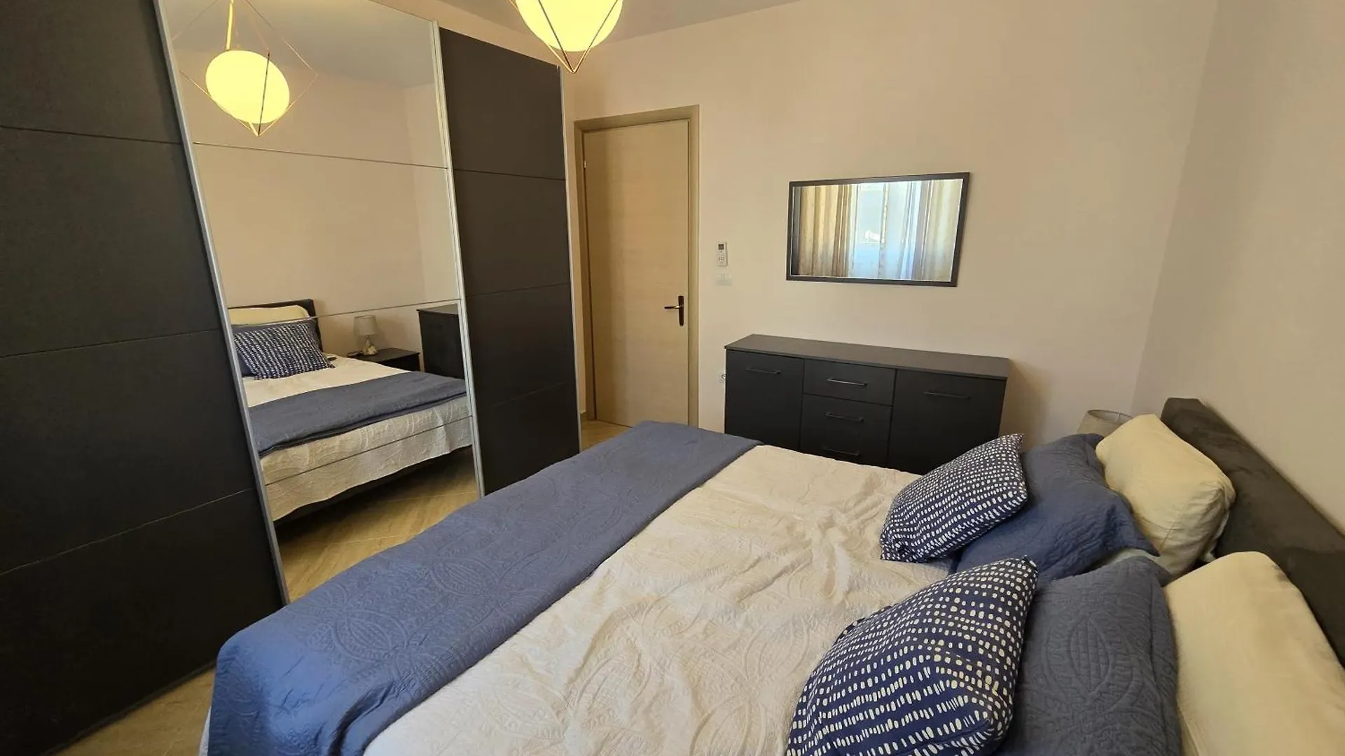 Apartment In Tirana